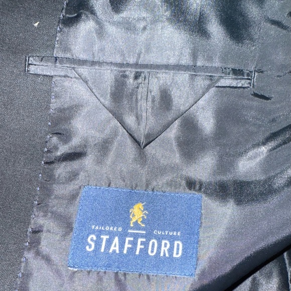 Stafford Classic Fit, Travel Stretch Black Men's Sport Coat - Picture 5 of 11
